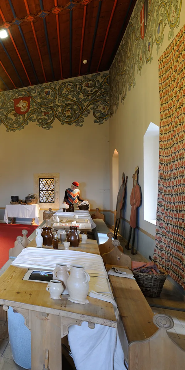 Ausstellung im Hauptgebäude Burg Mauterndorf